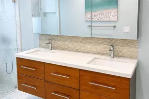 254 NE 101st St, Miami Shores, FL 33138 - Photo 8