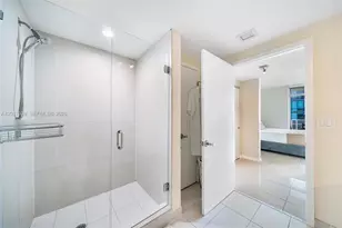 3250 NE 1st Ave, Miami, FL 33137 - Photo 22