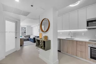 100 Lincoln Rd, Miami Beach, FL 33139 - Photo 2