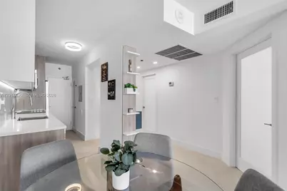 100 Lincoln Rd #539, Miami Beach, FL 33139 - Photo 2