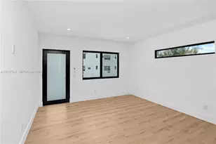 7801 Byron Ave, Miami Beach, FL 33141 - Photo 4