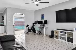 3405 E Shore Rd, Miramar, FL 33023 - Photo 16