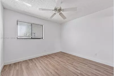 1891 NW 40th Ct, Oakland Park, FL 33309 - Photo 20