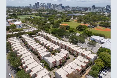 1401 NE 9th St #26, Fort Lauderdale, FL 33304 - Photo 32