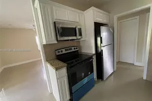 1448 NE 177th St, North Miami Beach, FL 33162 - Photo 4