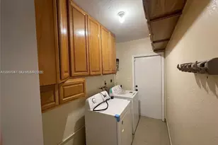 1448 NE 177th St, North Miami Beach, FL 33162 - Photo 8