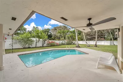 10330 SW 58th Ct #., Pinecrest, FL 33156 - Photo 2