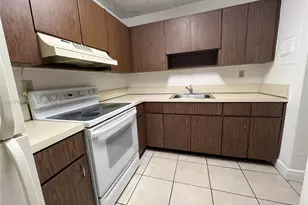 5501 SW 77th Ct, Miami, FL 33155 - Photo 8