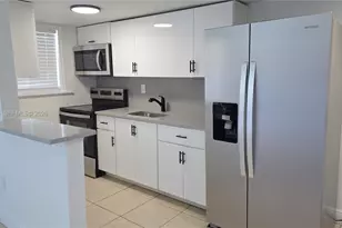 3901 SW 112th Ave, Miami, FL 33165 - Photo 4