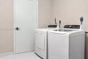 11901 SW 177th Terrace, Miami, FL 33177 - Photo 36