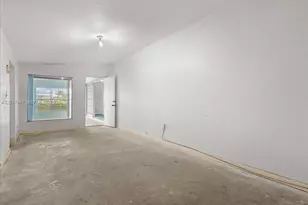 11901 SW 177th Terrace, Miami, FL 33177 - Photo 28