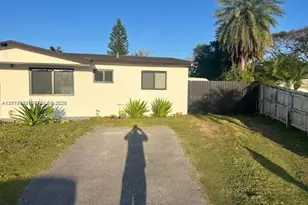 16025 SW 299th Terrace, Homestead, FL 33033 - Photo 4