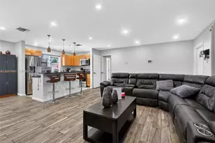 2625 Utopia Dr, Miramar, FL 33023 - Photo 2