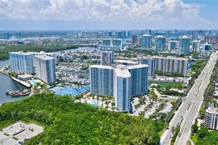 100 Bayview Dr, Sunny Isles Beach, FL 33160 - Photo 26