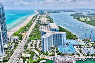 100 Bayview Dr, Sunny Isles Beach, FL 33160 - Photo 28