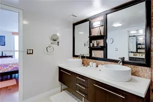 100 Bayview Dr, Sunny Isles Beach, FL 33160 - Photo 16