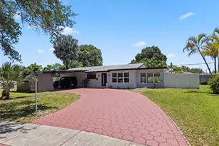 421 S 56th Terrace, Hollywood, FL 33023 - Photo 4