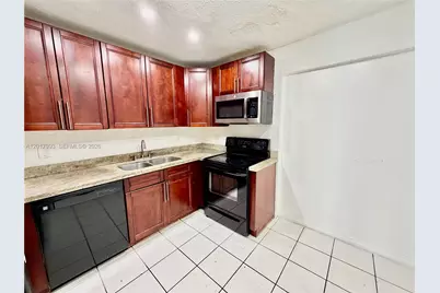 2614 Sheridan St #1, Hollywood, FL 33020 - Photo 6