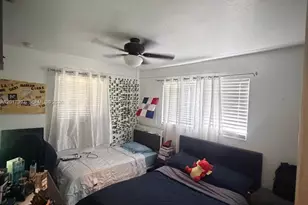 621 SW 71st Terrace, Pembroke Pines, FL 33023 - Photo 6