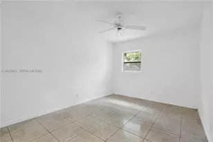535 NW 18th St, Fort Lauderdale, FL 33311 - Photo 12