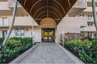 250 Jacaranda Dr #608, Plantation, FL 33324 - Photo 22