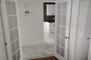 250 Jacaranda Dr, Plantation, FL 33324 - Photo 20