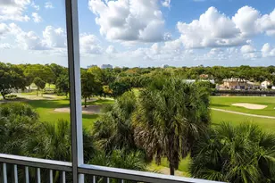 250 Jacaranda Dr, Plantation, FL 33324 - Photo 4