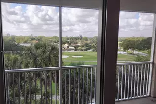250 Jacaranda Dr, Plantation, FL 33324 - Photo 8