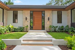 7840 SW 98th St, Miami, FL 33156 - Photo 2