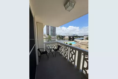 1817 S Ocean Dr #319, Hallandale Beach, FL 33009 - Photo 2