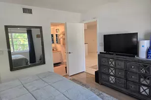 1950 N Andrews Ave, Wilton Manors, FL 33311 - Photo 10
