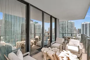 88 SW 7th St, Miami, FL 33130 - Photo 24