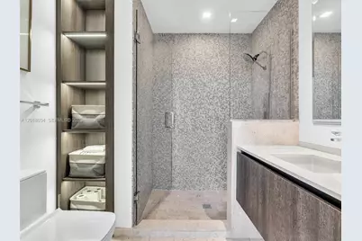 88 SW 7th St #2011, Miami, FL 33130 - Photo 44