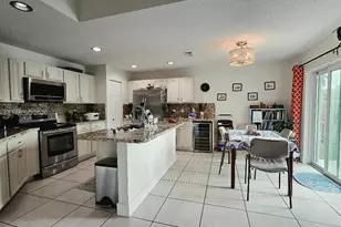 16850 Crestview Ln, Weston, FL 33326 - Photo 8