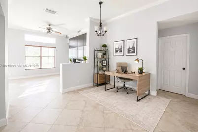 777 Tanglewood Cir, Weston, FL 33327 - Photo 8