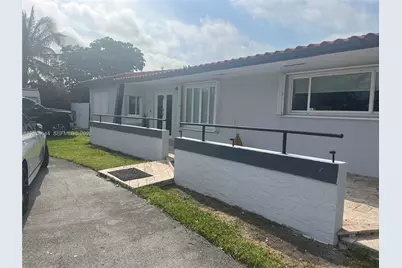 9260 SW 164th St, Palmetto Bay, FL 33157 - Photo 2