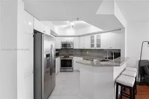 1800 Sunset Harbour Dr, Miami Beach, FL 33139 - Photo 14
