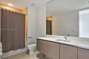 3300 NE 188th St, Aventura, FL 33180 - Photo 26