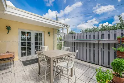 9940 Belgrade Rd, Cutler Bay, FL 33157 - Photo 32