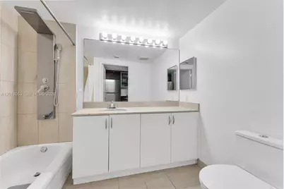 1750 N Bayshore Dr #1407, Miami, FL 33132 - Photo 6
