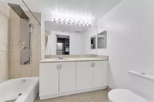 1750 N Bayshore Dr, Miami, FL 33132 - Photo 6