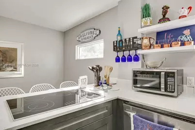 1237 SW 28th St, Fort Lauderdale, FL 33315 - Photo 8
