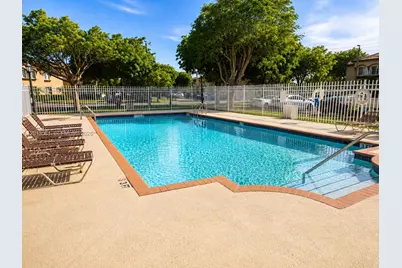 15721 SW 137th Ave #202, Miami, FL 33177 - Photo 18