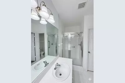 16213 Emerald Cove Rd, Weston, FL 33331 - Photo 12
