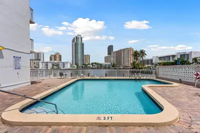 121 Golden Isles Dr #707, Hallandale Beach, FL 33009 - Photo 36