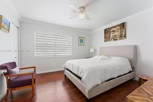 121 Golden Isles Dr, Hallandale Beach, FL 33009 - Photo 28