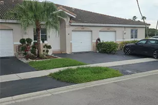 11480 SW 18th Ct, Miramar, FL 33025 - Photo 2