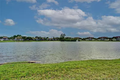 2850 N Oakland Forest Dr #202, Oakland Park, FL 33309 - Photo 14