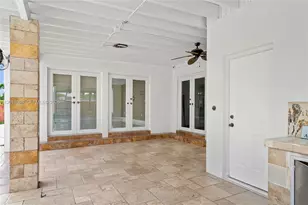13611 SW 77th St, Miami, FL 33183 - Photo 16
