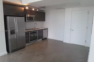 151 SE 1st St, Miami, FL 33131 - Photo 4